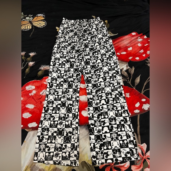 Disney Pants - Disney Mickey Mouse Black & White Character Print Pajama Pant Loungers